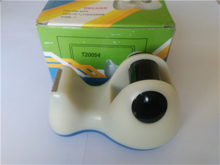 胶带切割器
